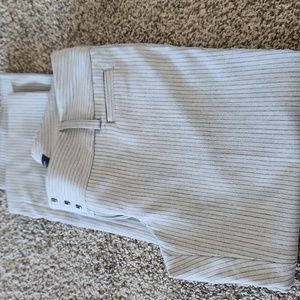 Express women's dress capri pants size 00